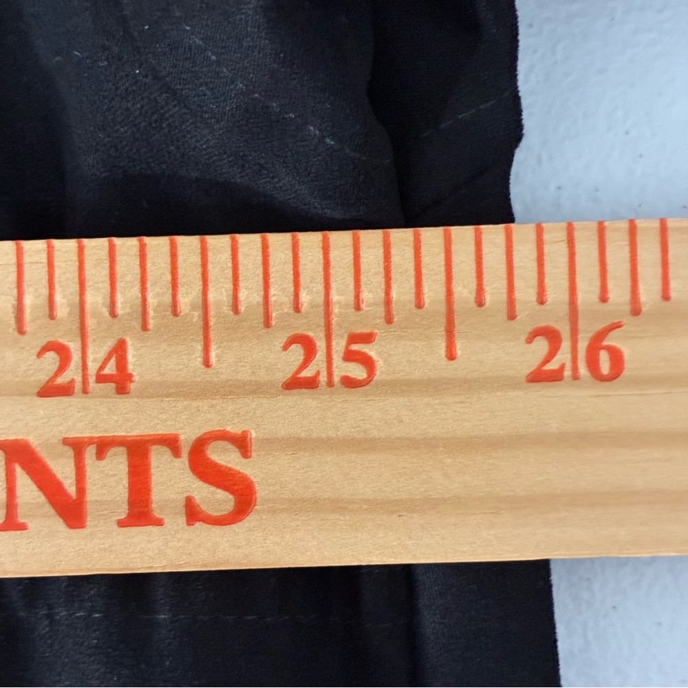 Zero Restriction Microsuede Black Long Sleeve Pul… - image 6